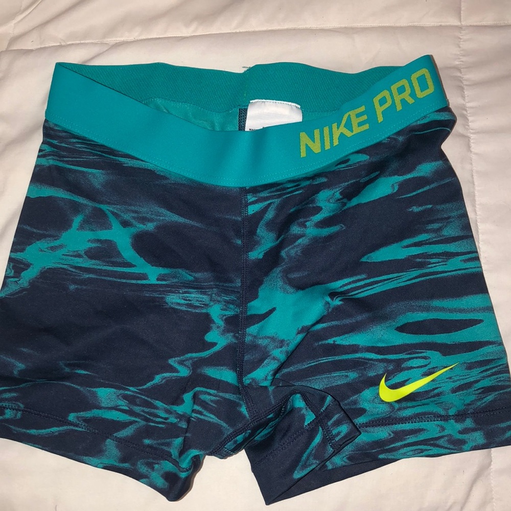 Nike Pros